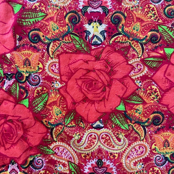 Medium Rose LuLaRoe Irma Tunic Shirt - Picture 2 of 3